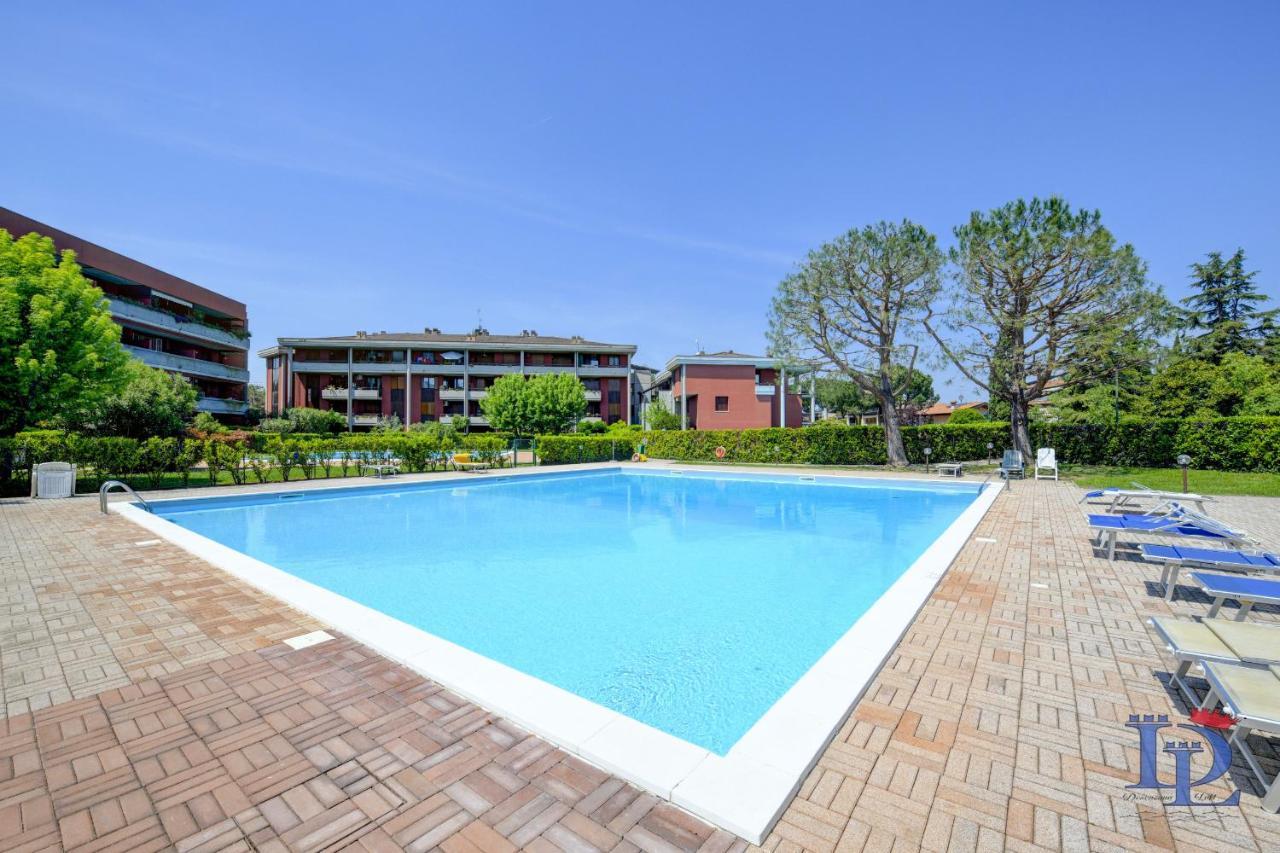 Desenzanoloft Official Partner Marriott Homes & Villas - Dolce Vita With Garden And Pools ديسينسانو ديل غاردا المظهر الخارجي الصورة