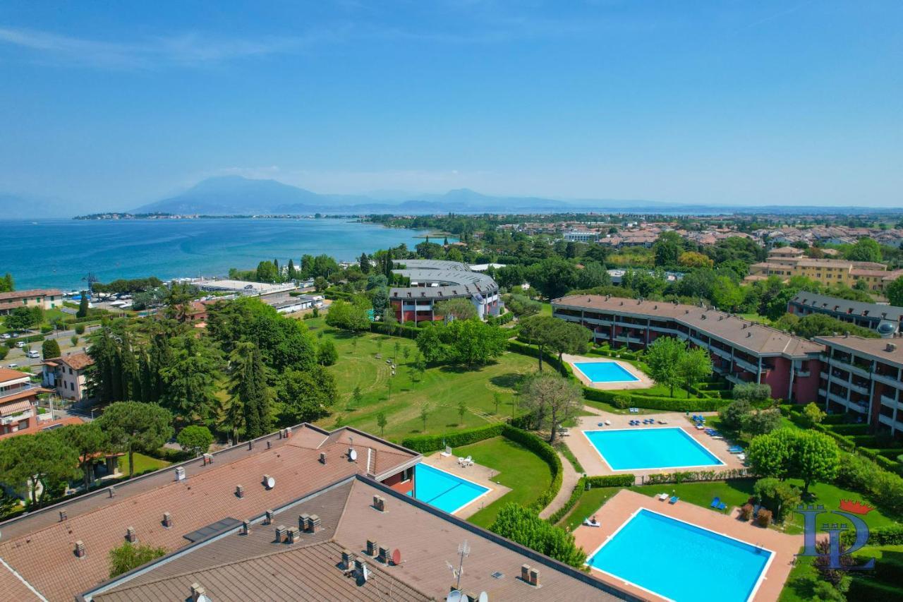 Desenzanoloft Official Partner Marriott Homes & Villas - Dolce Vita With Garden And Pools ديسينسانو ديل غاردا المظهر الخارجي الصورة